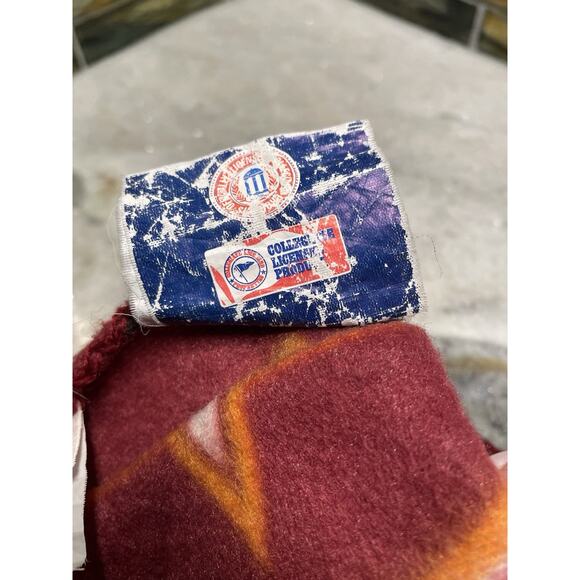 Virginia Tech Hokies VT Mickey Mouse Fleece Throw Lap Blanket Collaboration - Picture 9 of 9